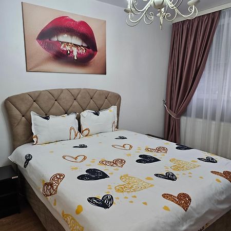 Chic Apartment- Place To Remember Galaţi Екстериор снимка