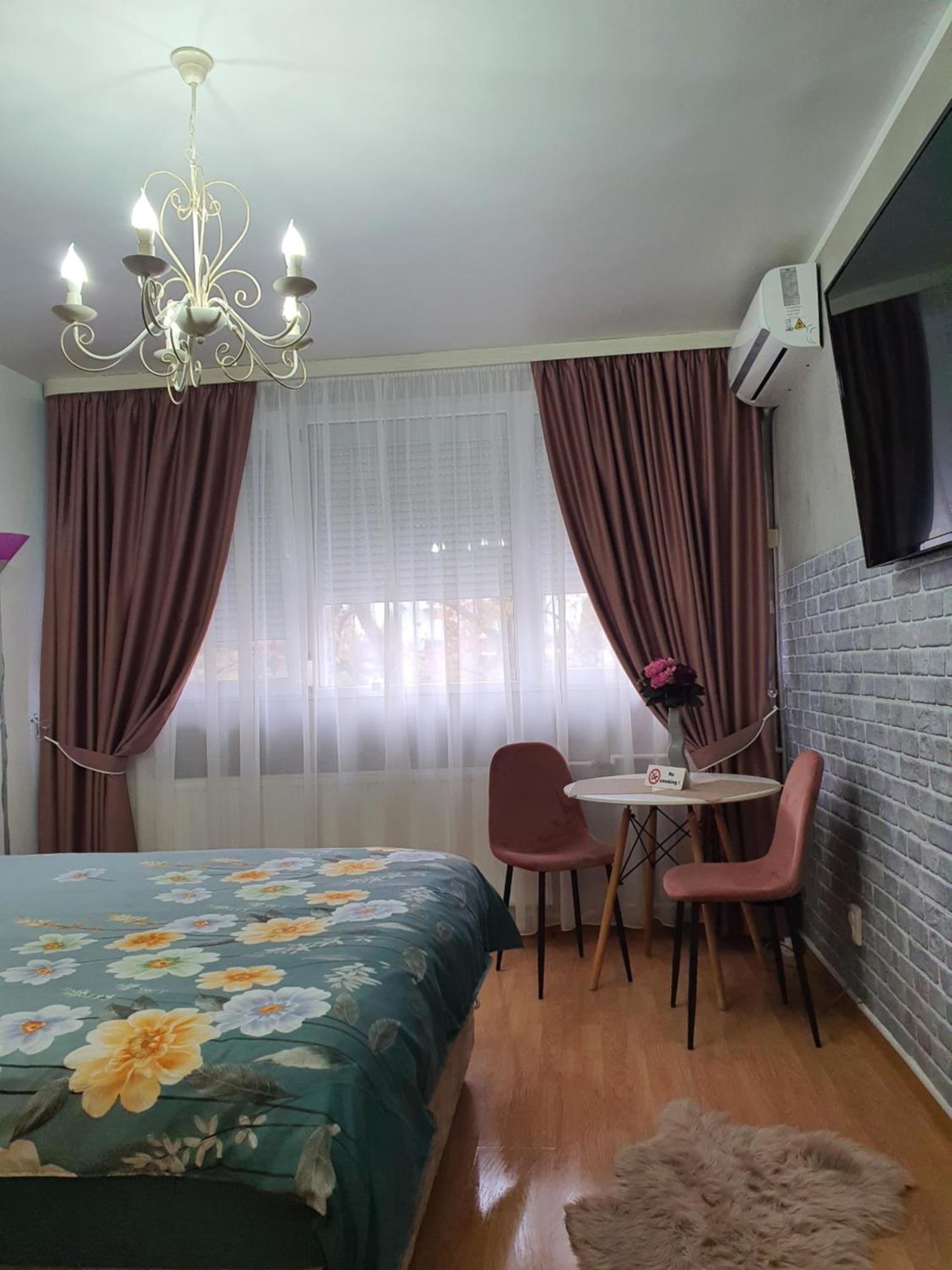 Chic Apartment- Place To Remember Galaţi Екстериор снимка