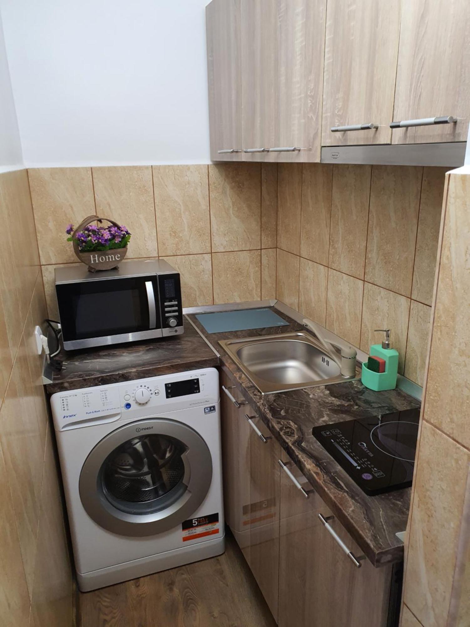 Chic Apartment- Place To Remember Galaţi Екстериор снимка
