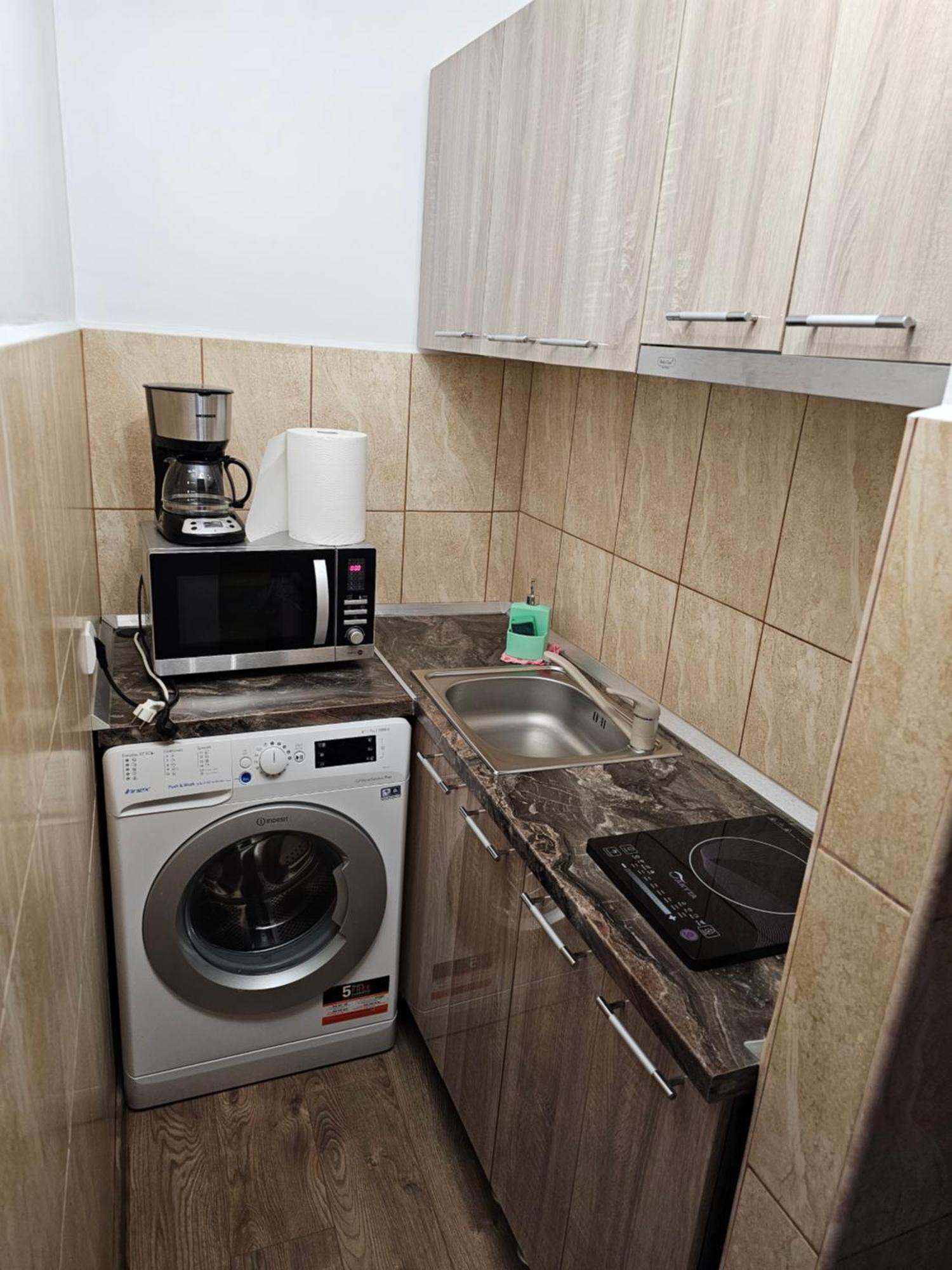 Chic Apartment- Place To Remember Galaţi Екстериор снимка